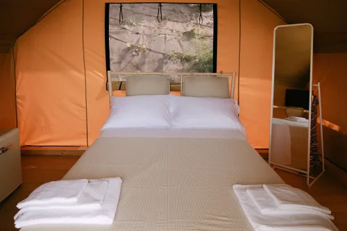 Lodge Granada - Offline Glamping
