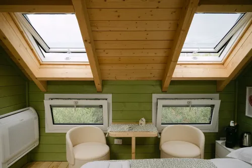 Lodge Hum - Offline Glamping
