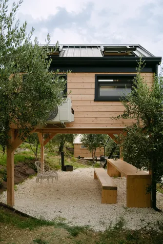 Lodge Hum - Offline Glamping